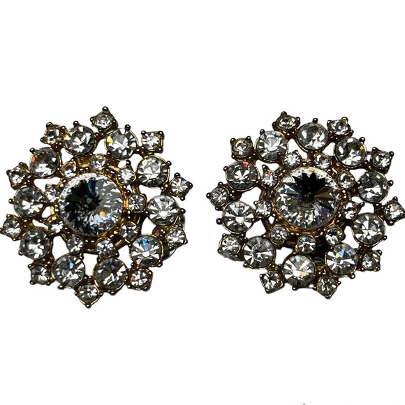 Vintage Rhinestone Clip on Earrings - Picture 3 of 8